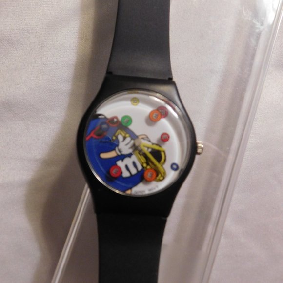 Vintage M&M's Saxophone Playing Watch 1996 - Picture 1 of 6